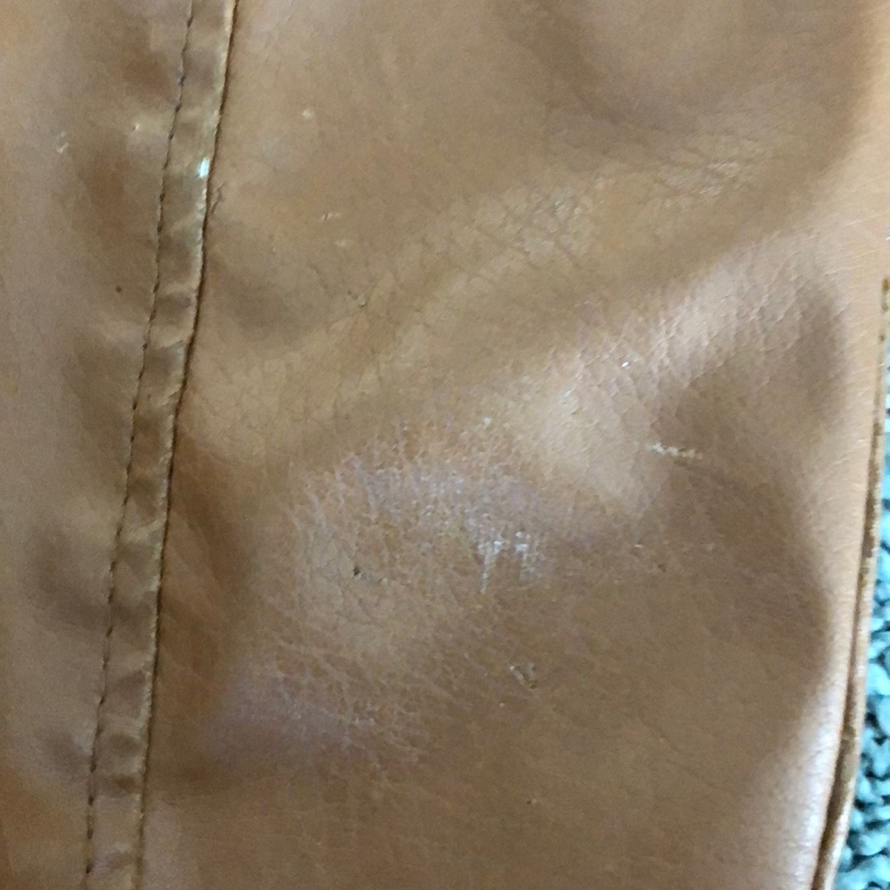 Faux leather Wet Seal camel colored jacket - Picture 4 of 4